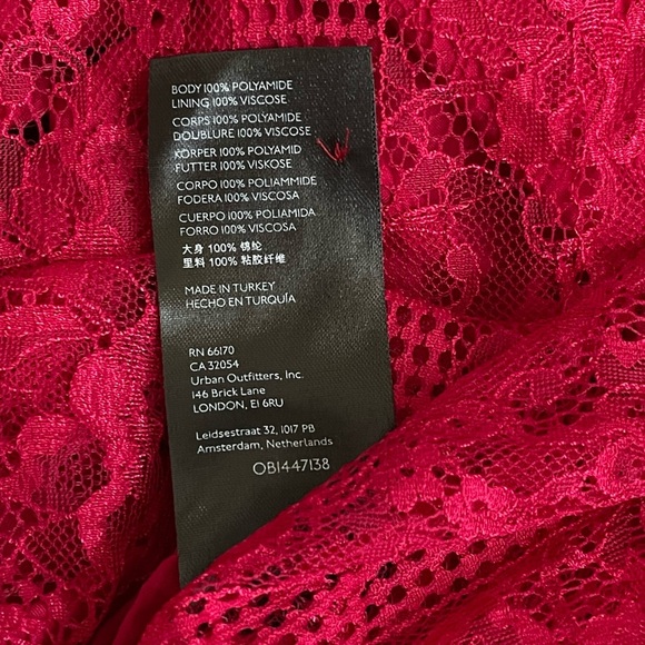 NWT! Anthropologie Maeve Dress Raspberry Open-Back Lace Size 4 - Picture 9 of 12
